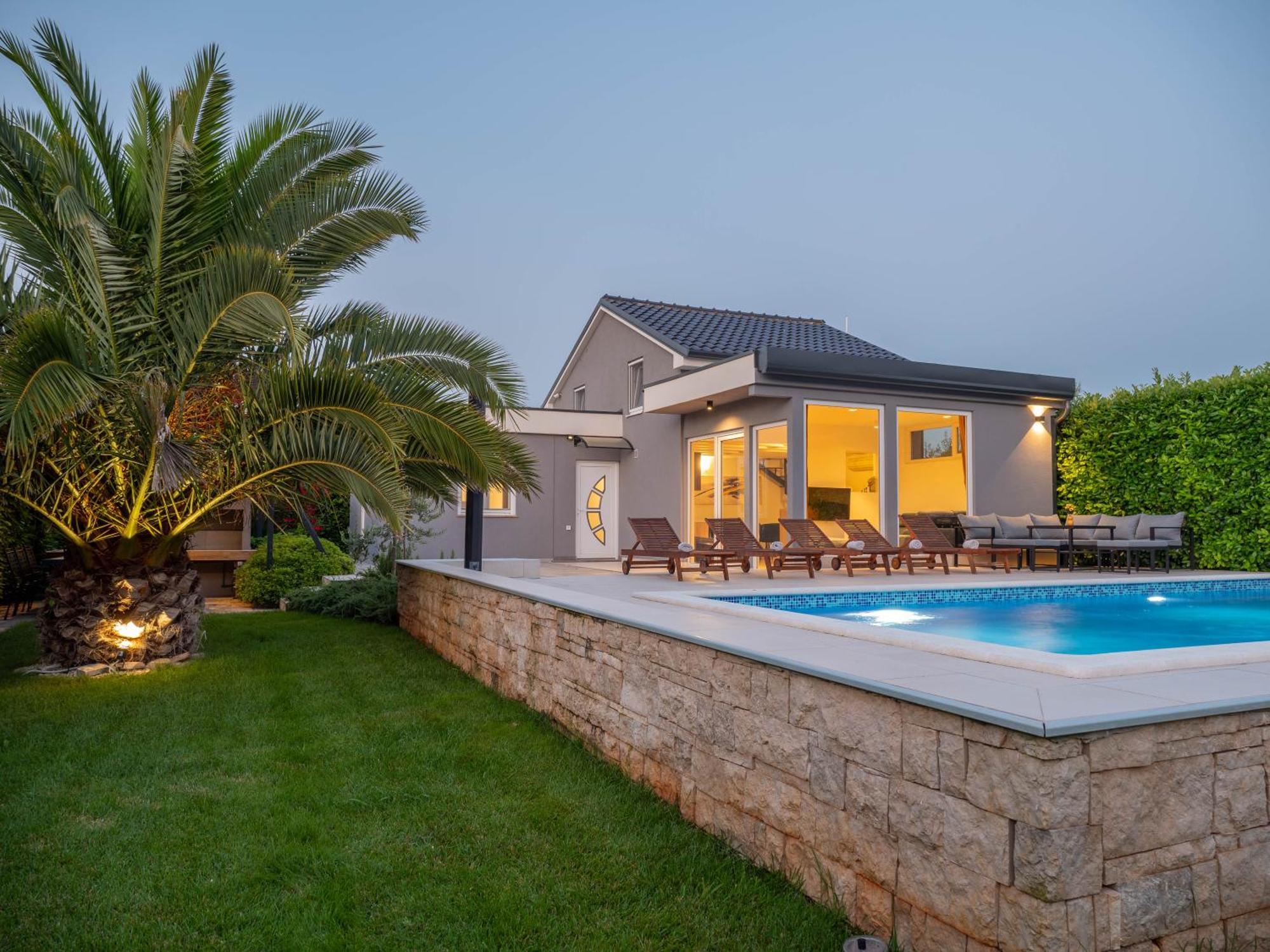 Villa Vinky Pula Luaran gambar